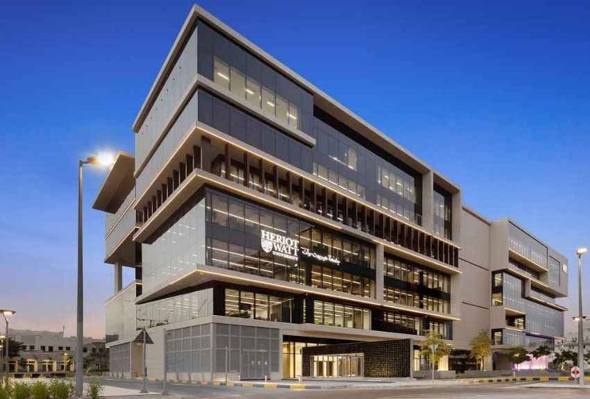 Heriot-Watt University: Acceptance Rate, Rankings, Courses, Fees, Accommodation & Scholarships (2026 Guide) 1 Heriot-Watt University Acceptance rate