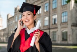 Singapore 5 Scholarships in Singapore